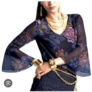 Cabi Olivia floral v neck 3/4 sleeve blouse size small